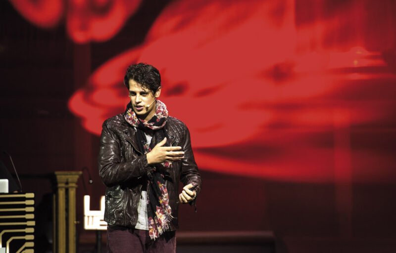 Milo_Yiannopoulos_Methodist_Central_Hall_Westminster_London_June_2013