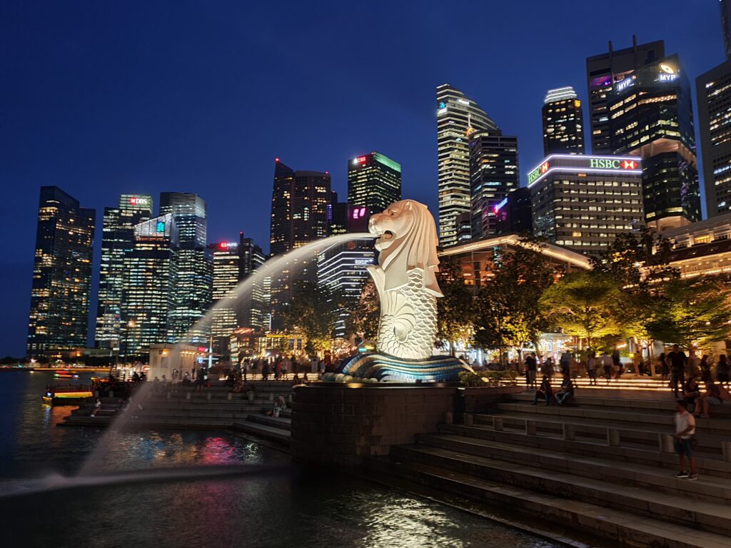 ”Olemme rikkaita, koska käytämme ulkomaista työvoimaa, joka kärsii” – Singaporen futuristisen kulissin kääntöpuoli