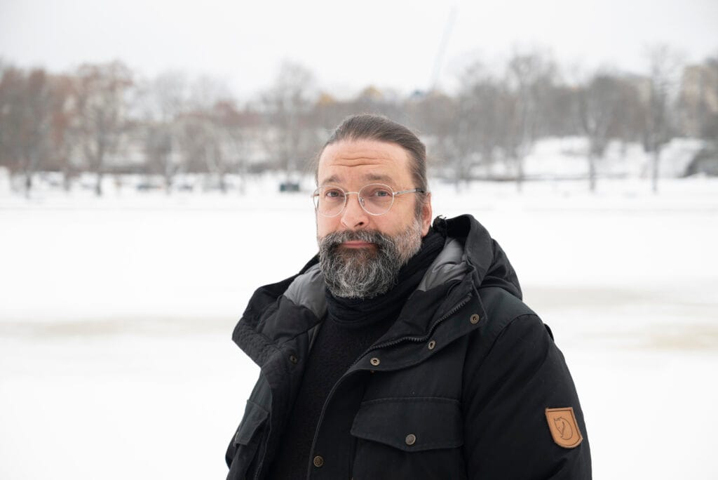 Mummo kuolee, kieli elää